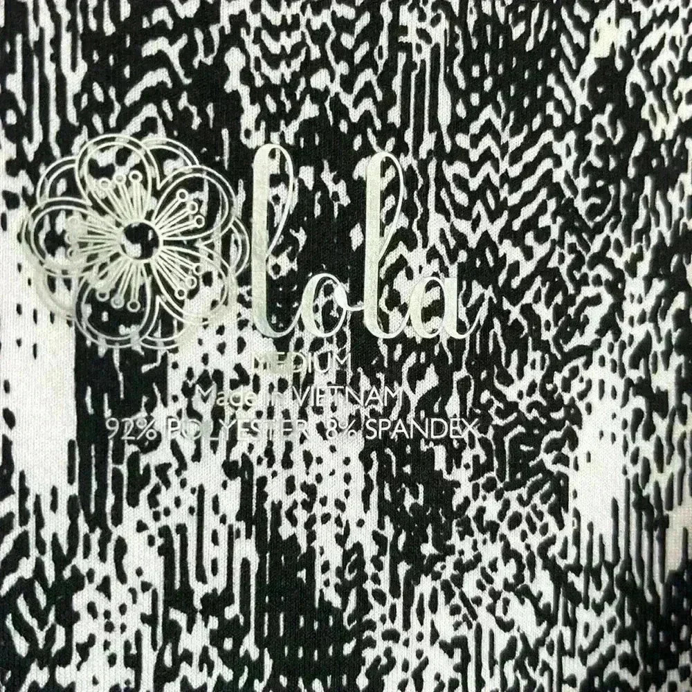 Lola black and white short sleeve lightweight dress women’s size medium NWT - Picture 2 of 5